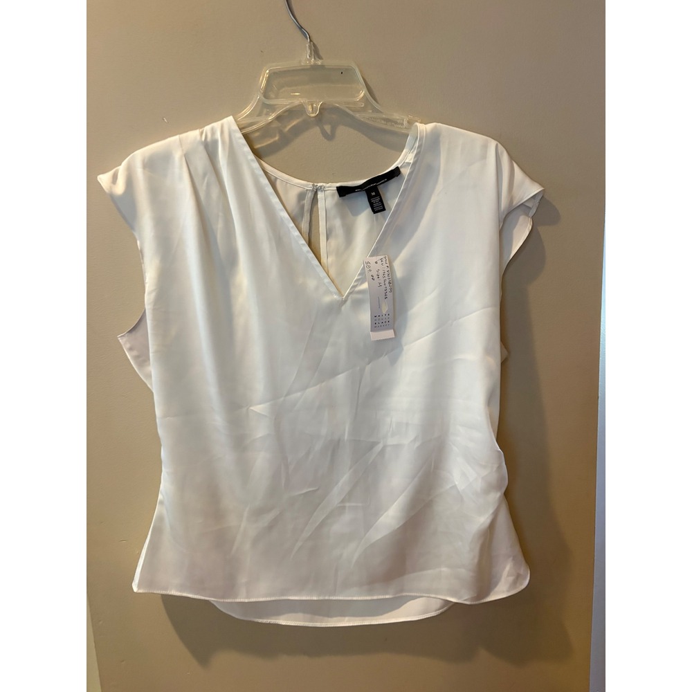 New White House Black Market White V-Neck Pleated Shoulder Keyhole Blouse Medium